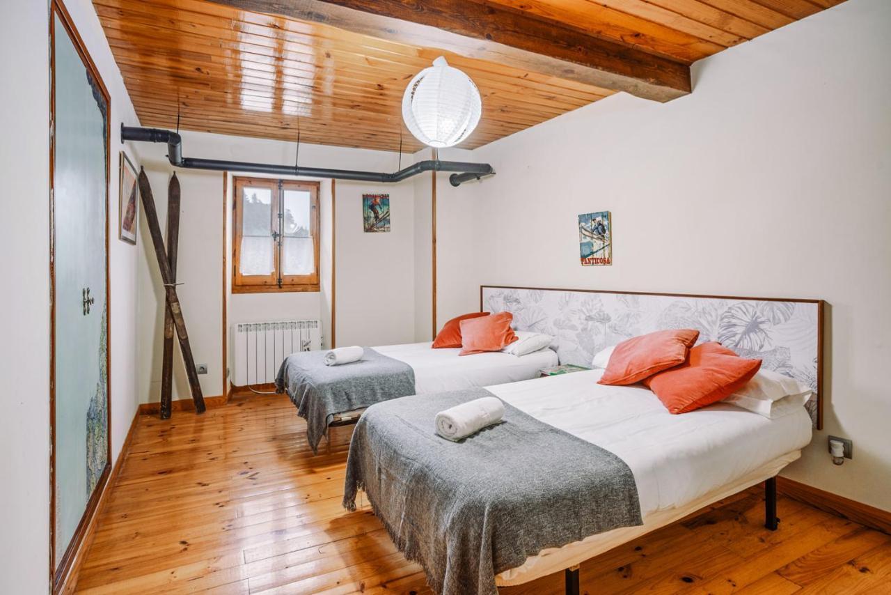 Casa Rural Arix Sallent de Gállego Esterno foto
