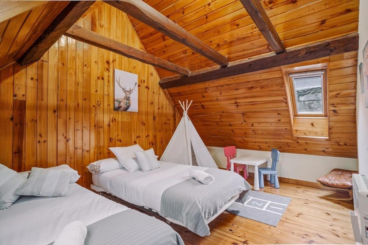 Casa Rural Arix Sallent de Gállego Esterno foto