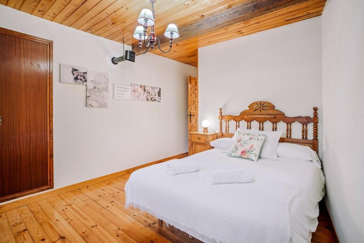 Casa Rural Arix Sallent de Gállego Esterno foto